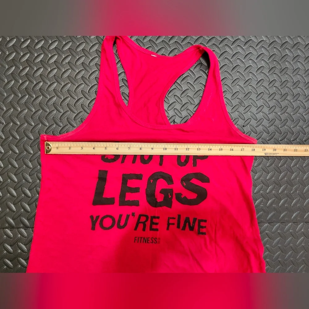 Racerback tank - Picture 3 of 3